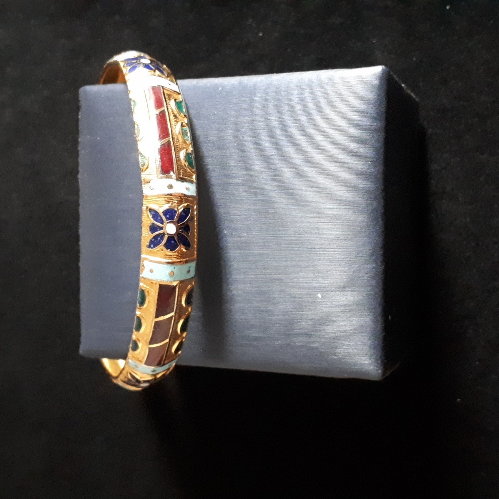 Elegant Gold tone Bangle Bracelet with Colourful Inset Enamel - Picture 1 of 7